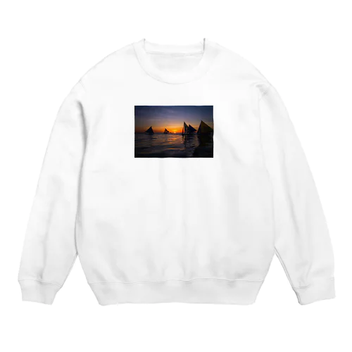 フィリピンボラカイ島夕陽ヨット海 Crew Neck Sweatshirt