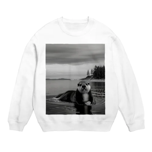 カメラ目線のラッコ Crew Neck Sweatshirt