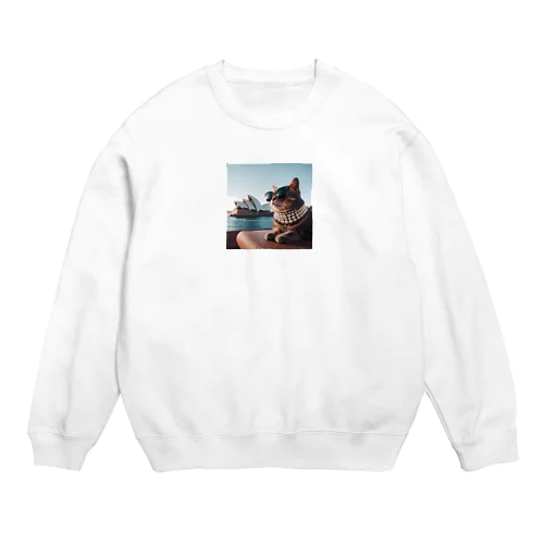 パールネックレス大好きなカッコいいねこがシドニーオペラハウス前にて Crew Neck Sweatshirt