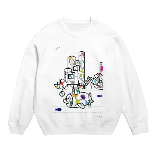 ボロい潜水艦や港 Crew Neck Sweatshirt