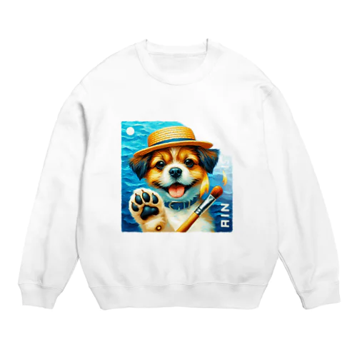 この画像は、夏の終わりをほのかに感じる心温まる瞬間を捉えています。 Crew Neck Sweatshirt