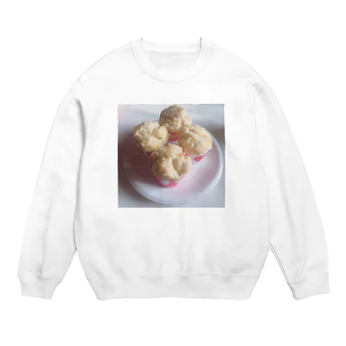 おやつですよ！　蒸しパンお食べ Crew Neck Sweatshirt