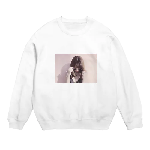 こじはるニャンニャンです Crew Neck Sweatshirt