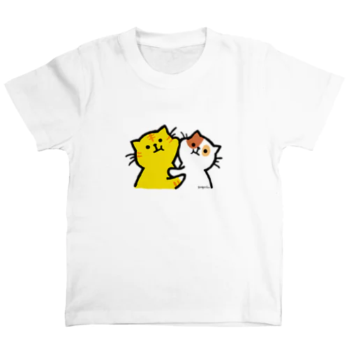 ぎゅーー！猫さ Regular Fit T-Shirt