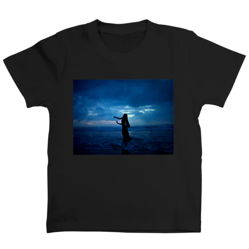 【моря】 Regular Fit T-Shirt