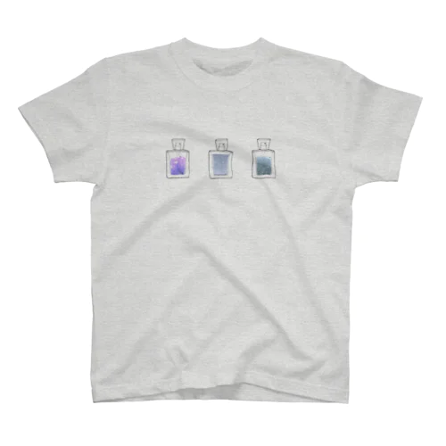雨の香水 Regular Fit T-Shirt