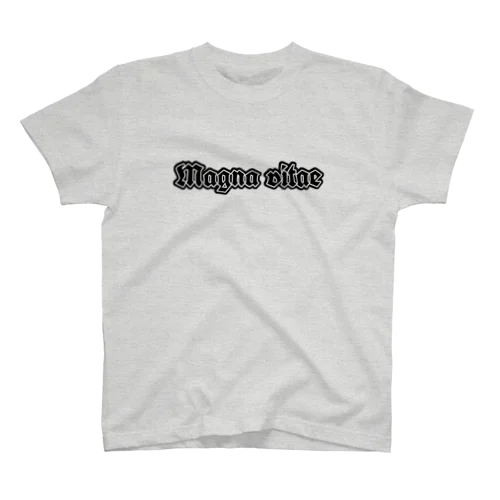Magna vitae skull Regular Fit T-Shirt