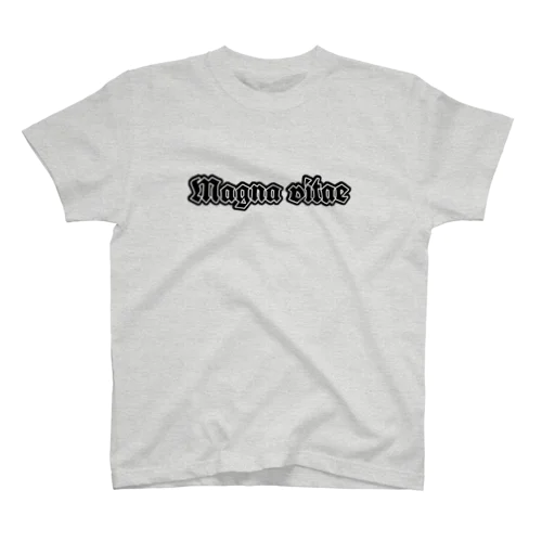 Magna vitae skull スタンダードTシャツ