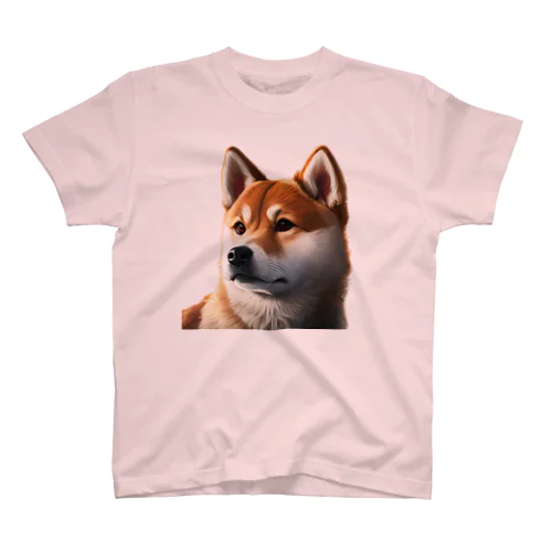 リアルな柴犬イラスト（正面） Regular Fit T-Shirt