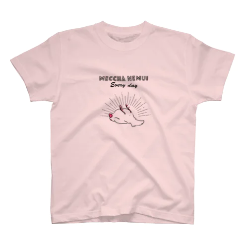 MECCHA NEMUI 白文鳥 Regular Fit T-Shirt