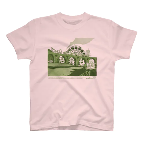 蒸気機関車と遊園地（グリーン） スタンダードTシャツ