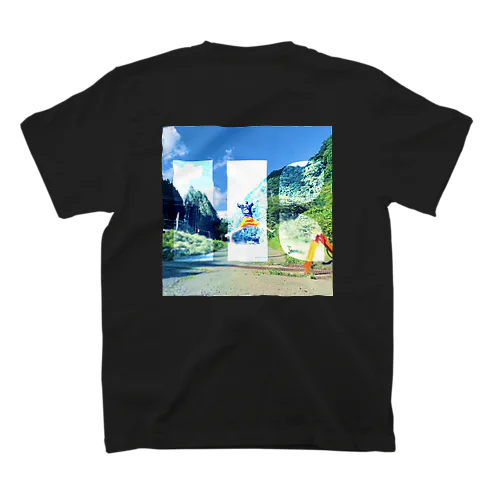 HK  大ジャンプ Regular Fit T-Shirt