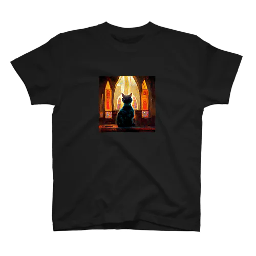 猫と教会 Regular Fit T-Shirt