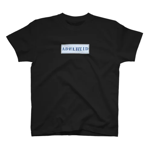 ADELHEID ボックスロゴ Regular Fit T-Shirt