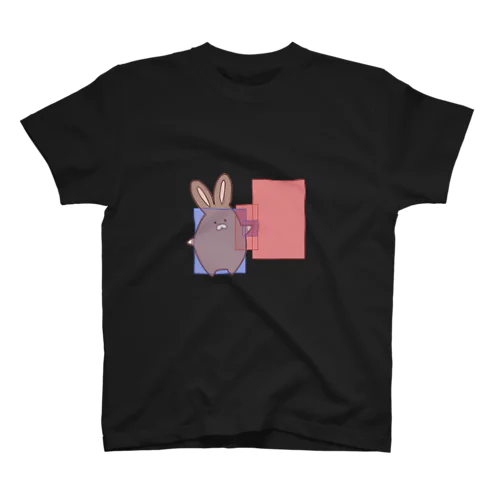 うさちゃん（強キャラ） スタンダードTシャツ