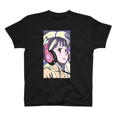 ヘッドフォンを付けた女性キャラクターグッズ スタンダードTシャツ