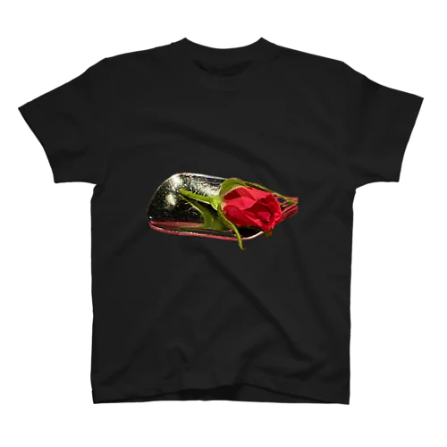 あなたにミニ薔薇🔴🌹 Regular Fit T-Shirt