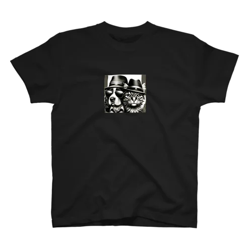 ゴッドファーザーな犬と猫 スタンダードTシャツ