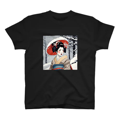 日本の風景:雪の降る中の舞妓さん、Jpanese senery:MAIKO in snow スタンダードTシャツ