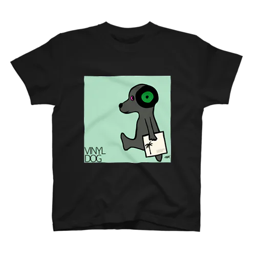 Vinyl Dog Green ear Regular Fit T-Shirt