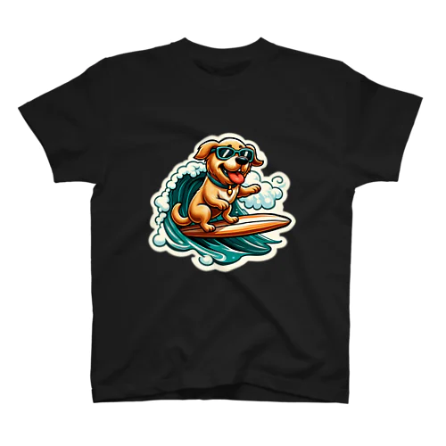 サーフィンする犬 スタンダードTシャツ