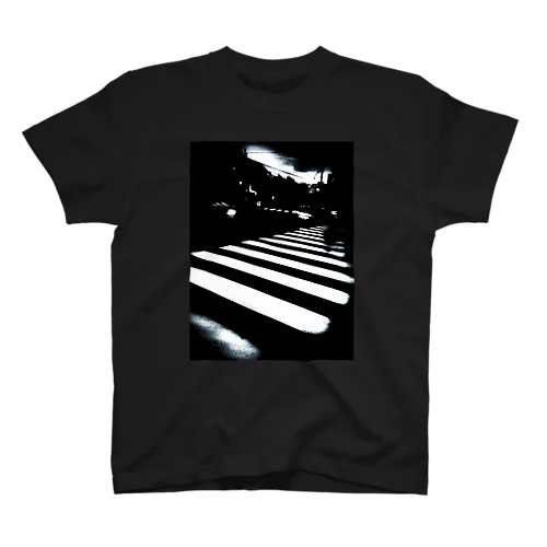 横断歩道(モノクロ) スタンダードTシャツ