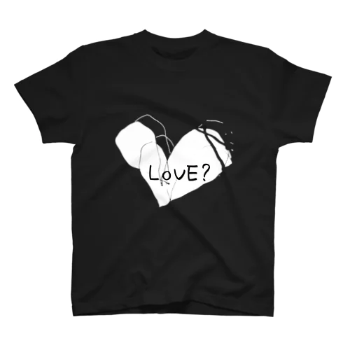 LOVE？ Regular Fit T-Shirt