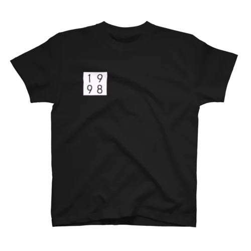 １９９８ Regular Fit T-Shirt