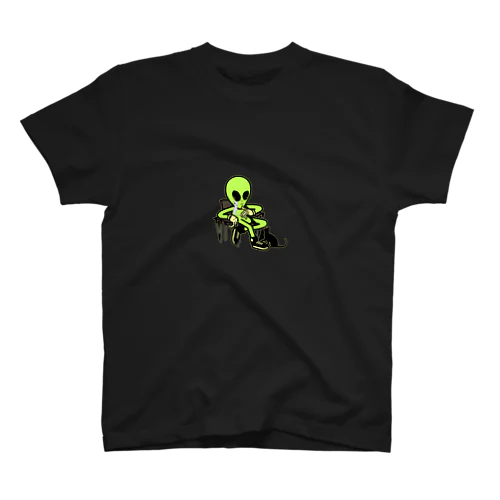 chill-alien Tシャツ Regular Fit T-Shirt