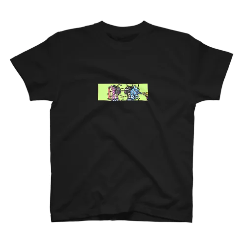 顔面噴射 Regular Fit T-Shirt