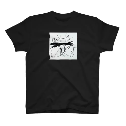 目線入り猫 Regular Fit T-Shirt