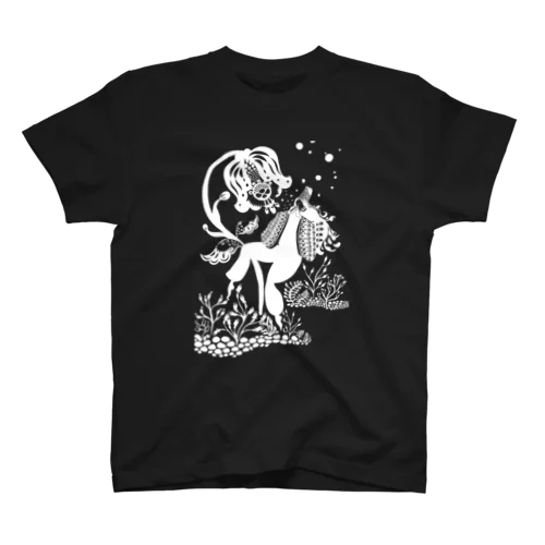 depths of the ocean（white） Regular Fit T-Shirt