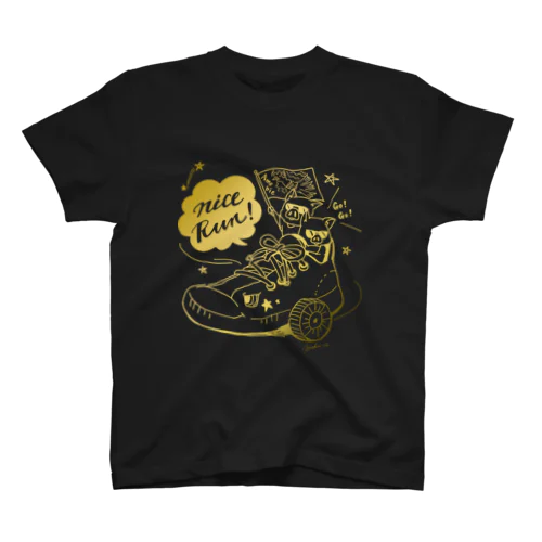 カラーが選べる/Twin pigs(プリント:Gold） Regular Fit T-Shirt