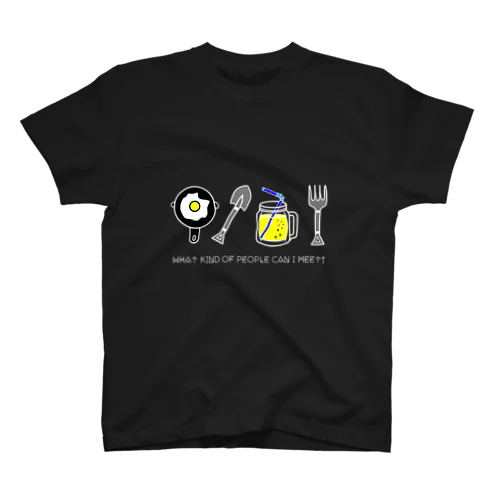 スキレットとカラトリー（白字） Regular Fit T-Shirt