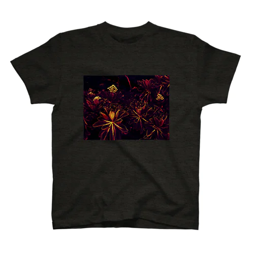 BLACK FLOWERS Regular Fit T-Shirt