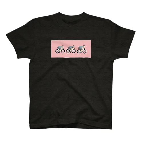 三人ride（バック赤） スタンダードTシャツ