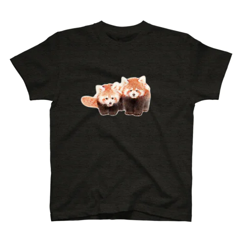 双子のレッサーパンダ Regular Fit T-Shirt