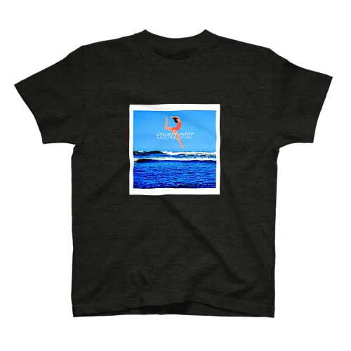 海でダンス スタンダードTシャツ