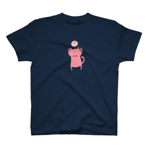 ピンク猫のバンザイ（白・パン） Regular Fit T-Shirt