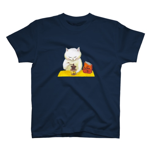 豆を挽く Regular Fit T-Shirt