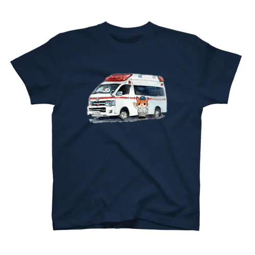救急車と救急隊のにゃんこ Regular Fit T-Shirt