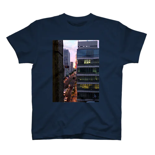 tower of tokyo スタンダードTシャツ