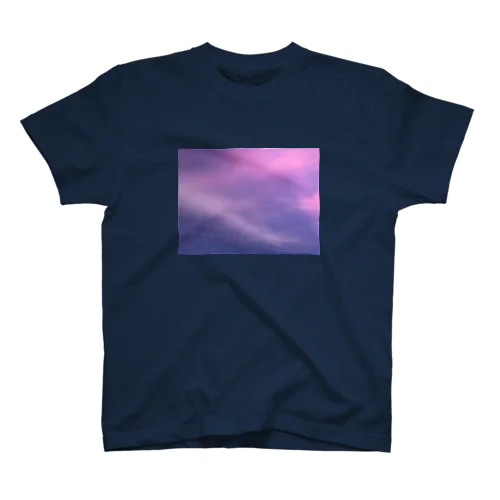 ピンクの幸せ空 Regular Fit T-Shirt