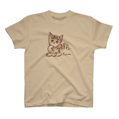 ●仔猫の桜ちゃん Regular Fit T-Shirt