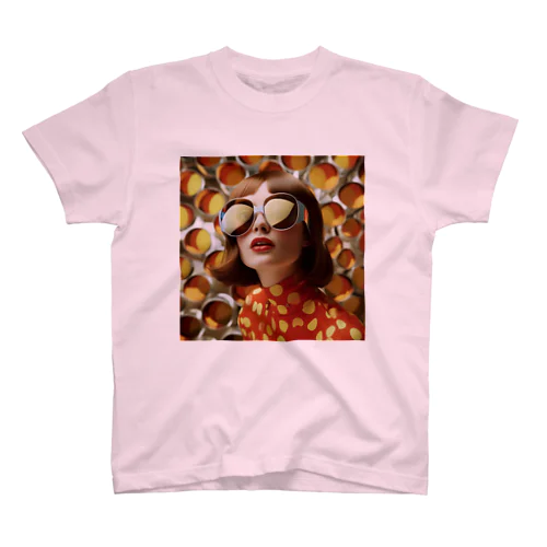 Fashionable woman スタンダードTシャツ