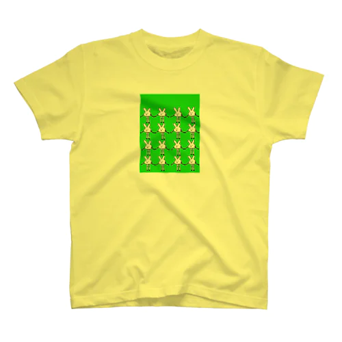 ナマ足うさぎ 緑 Regular Fit T-Shirt