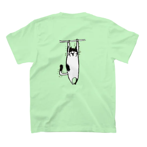 ぷるぷるねこ（バックプリント） Regular Fit T-Shirt