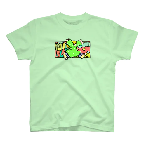 Xの女の子（前） Regular Fit T-Shirt