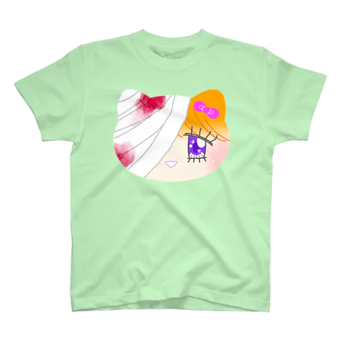 キチィちゃん・包帯 Regular Fit T-Shirt