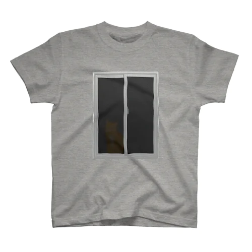 ひとんちの窓「猫」 Regular Fit T-Shirt